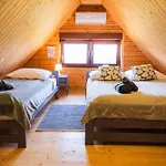 Eko Dom Blizniak Z Bala בית נופש *